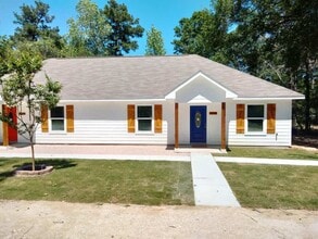 Building Photo - 15530 Towerwood Dr