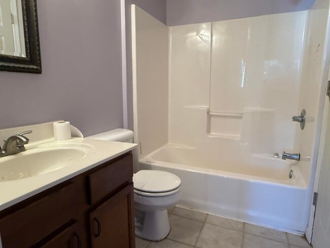 Building Photo - 510 Timber Dr