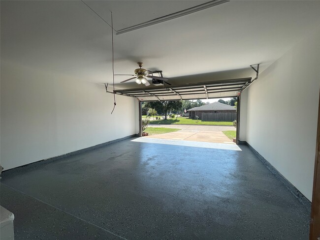 Building Photo - 3611 Shadow Trail