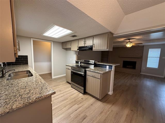 Building Photo - 5912 Pleasant Hill Dr