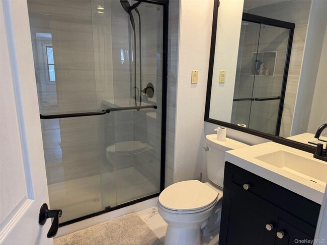 Building Photo - 3 Thornridge Ln