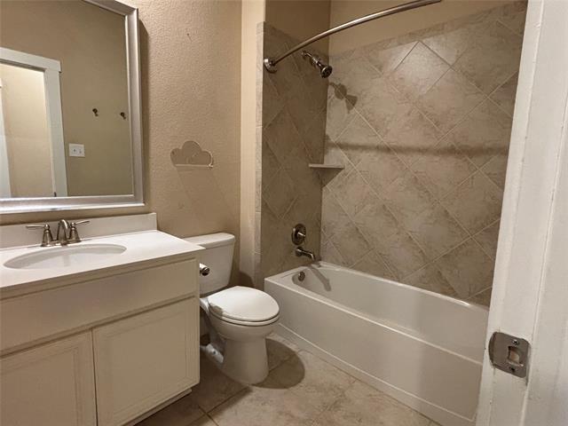 Building Photo - 2444 Magalia Ln