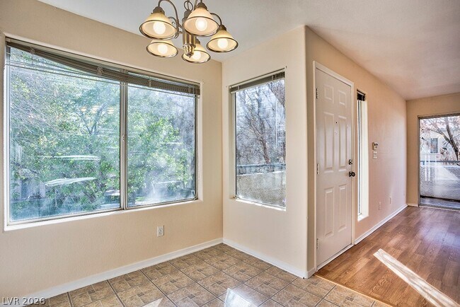 Building Photo - 3035 Casey Dr
