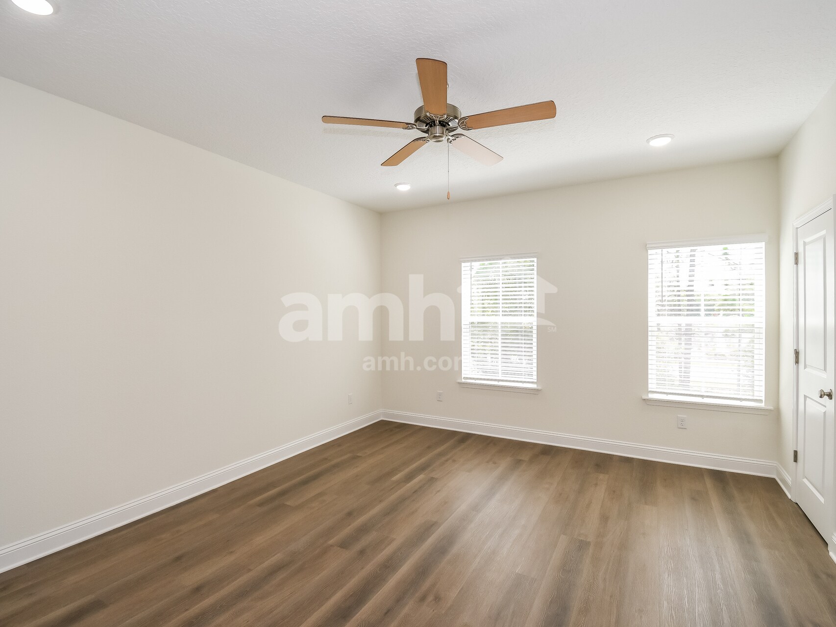 Building Photo - 97002 Blackrock Cv Wy