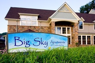 Building Photo - Big Sky Apartments II