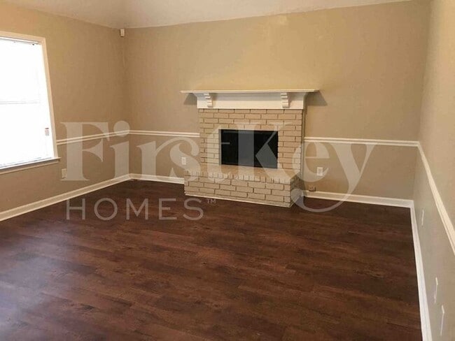 Building Photo - 6577 Cross Oak Dr