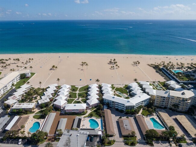 Building Photo - 1956 S Ocean Ln