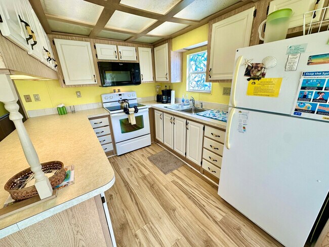 Building Photo - 1026 Nettles Blvd