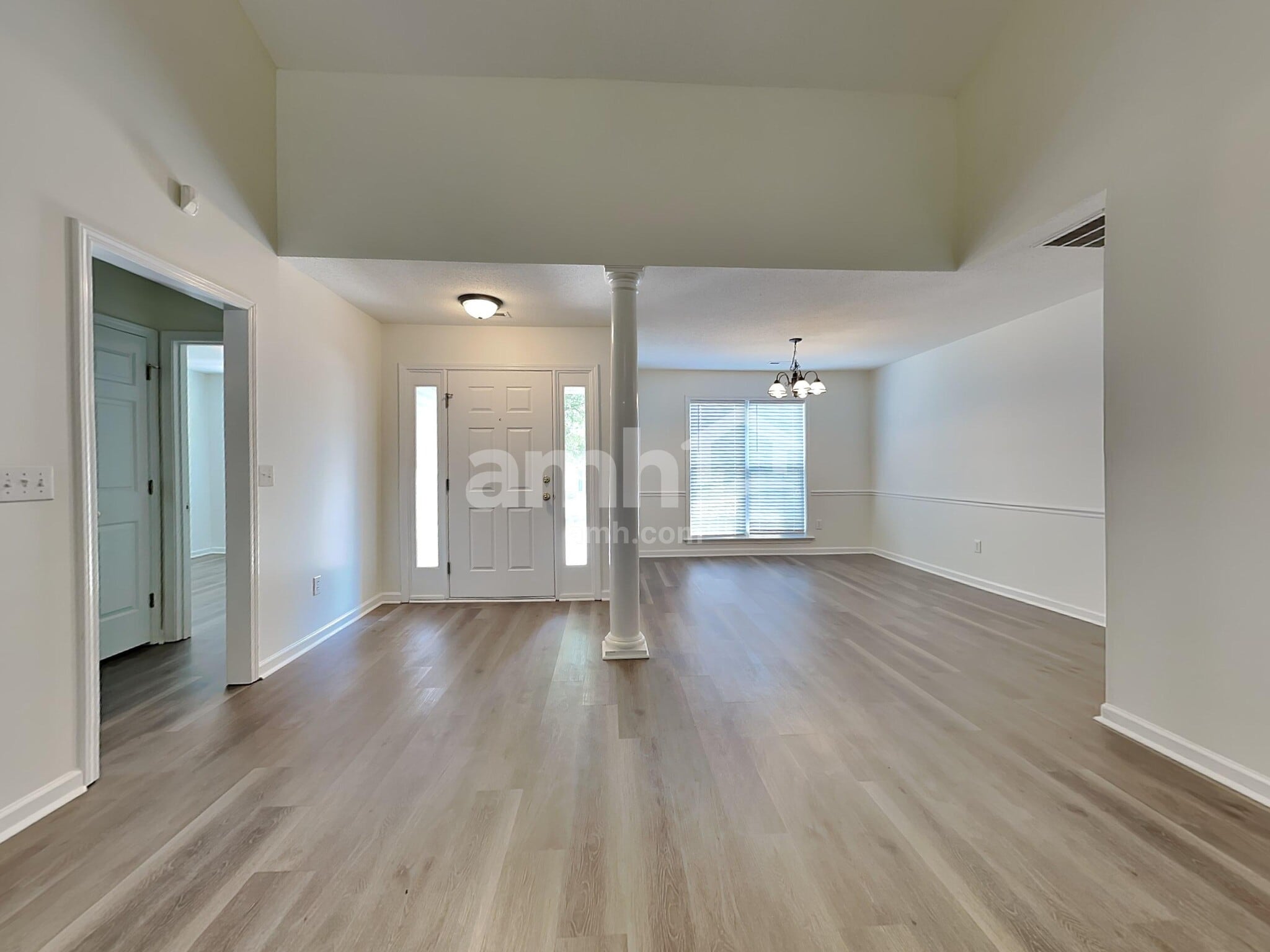 Building Photo - 5 Boysenberry Dr