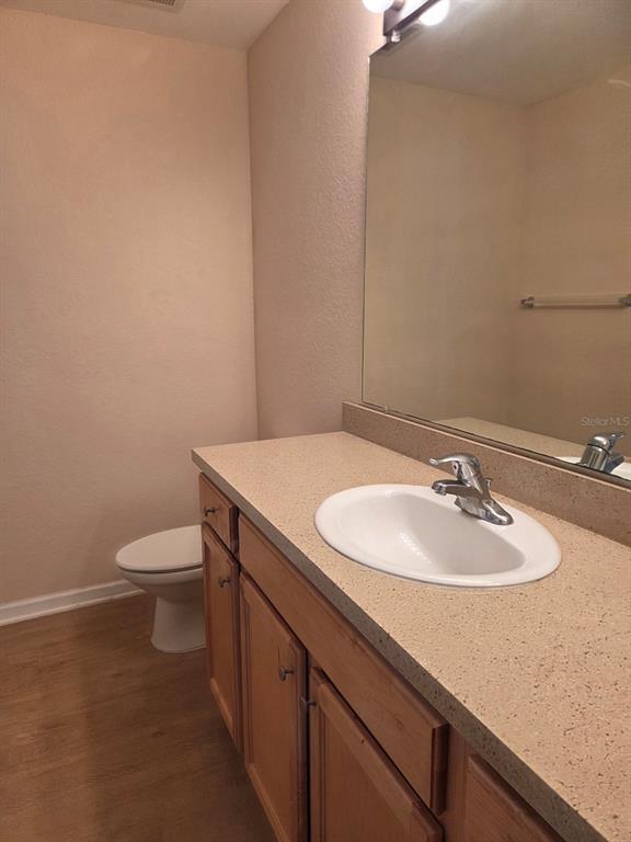 Building Photo - 5824 Lake Pointe Village Cir