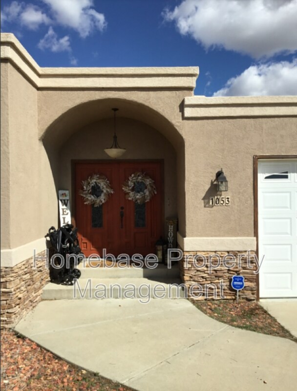 Building Photo - 1053 County Rd 3000