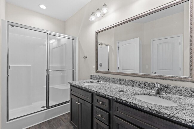 Building Photo - 311 Temple Cress Ave