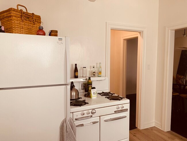 Kitchen - 6360 Orange St