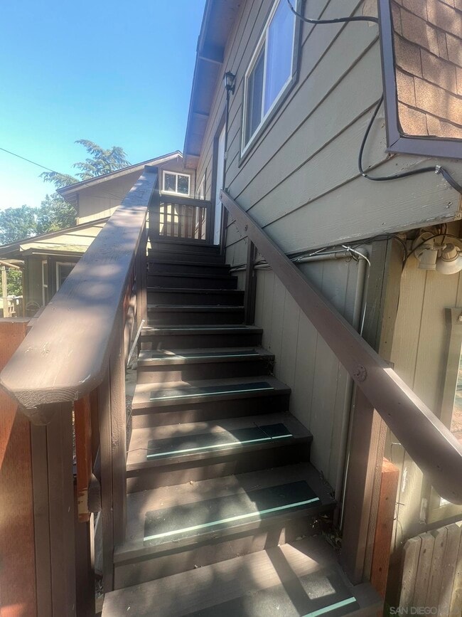 Building Photo - 920 Chapin Dr