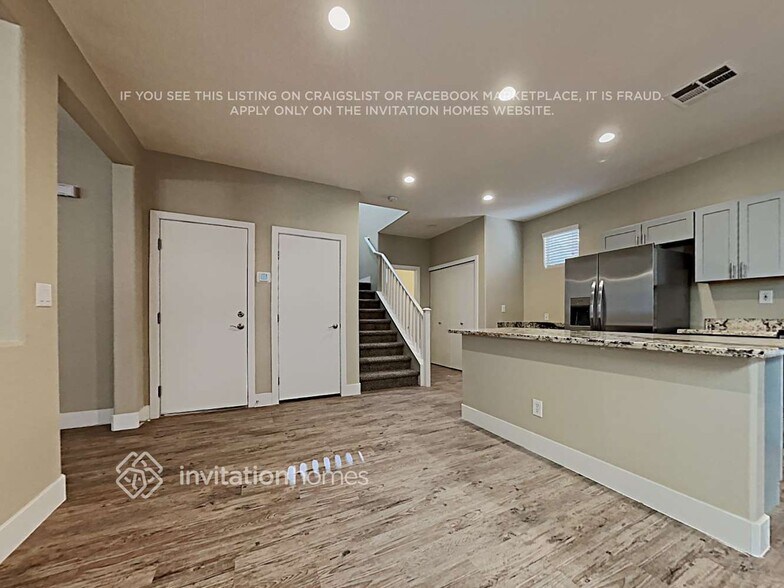 Building Photo - 6783 Wormwood Ln