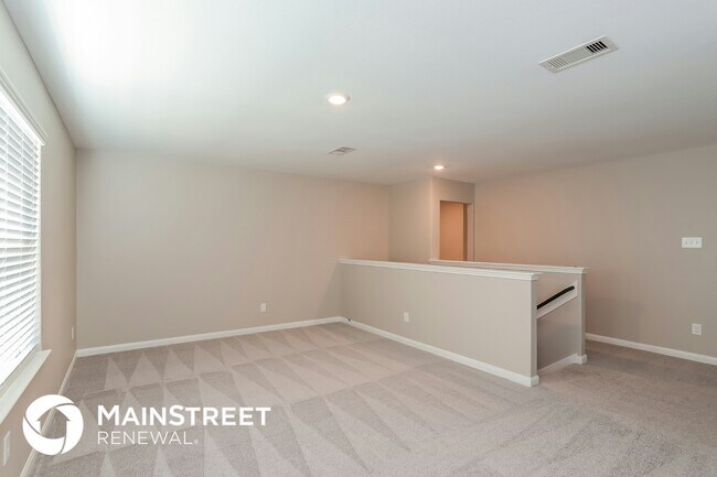 Building Photo - 28049 Irving Dr