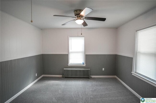 Building Photo - 637 Lehigh Ave