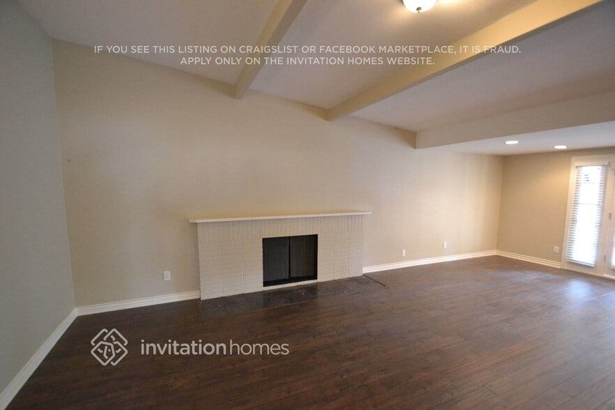 Building Photo - 7741 Zelzah Ave