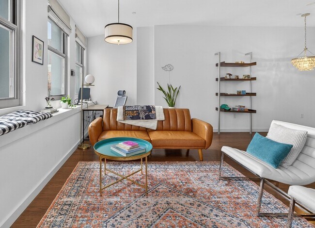 Building Photo - 88 Kingston St