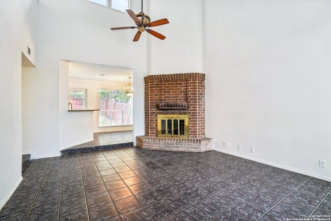 Building Photo - 6222 Candleview Ct