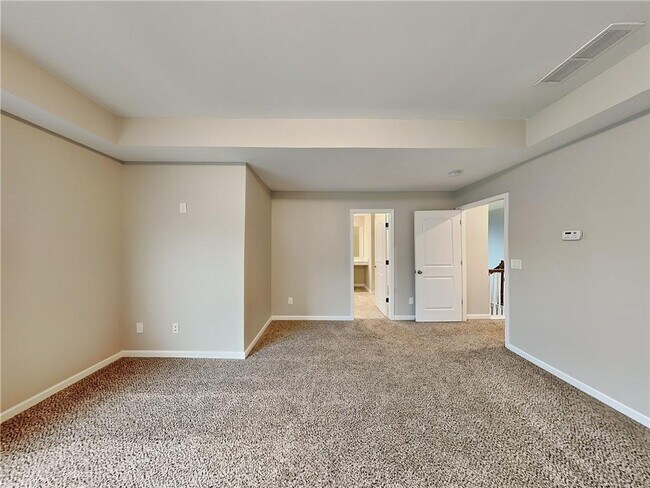 Building Photo - 4903 Heritage Cir