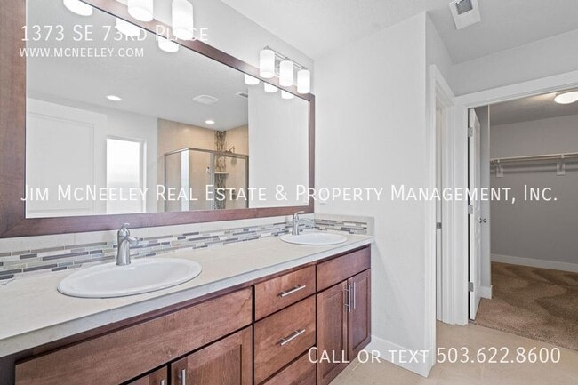 Building Photo - 1373 SE 73rd Pl