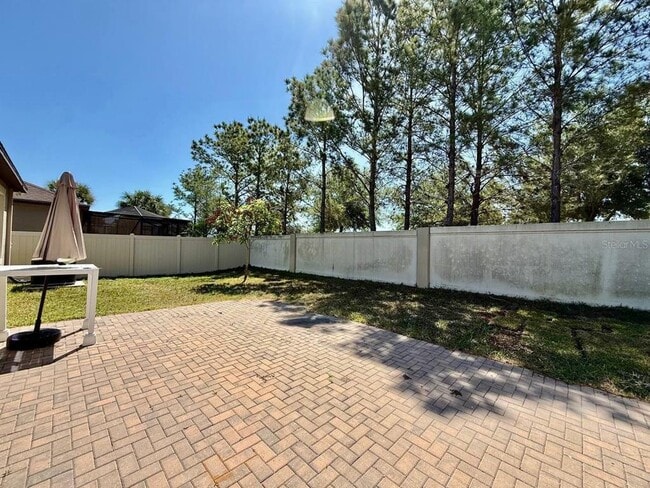 Building Photo - 10143 Count Fleet Dr