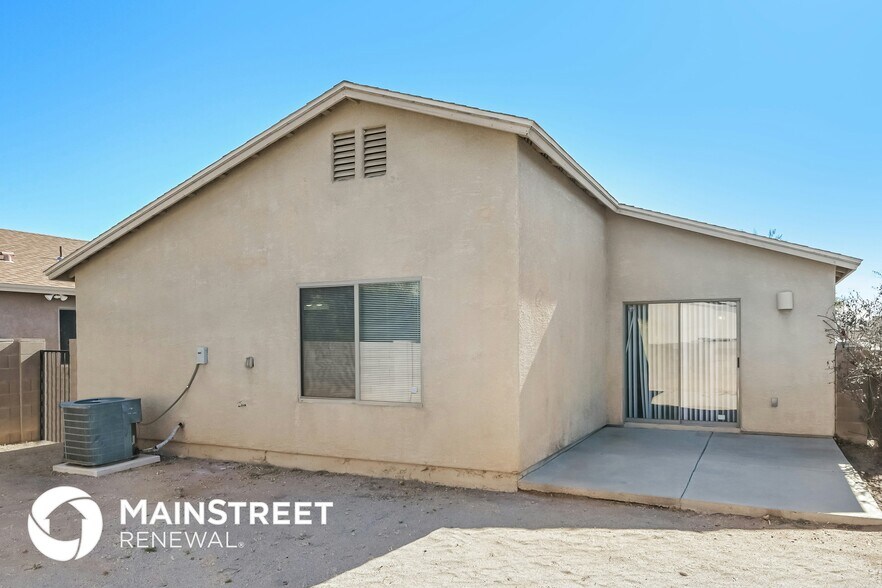 Building Photo - 7226 S Monks Tale Dr