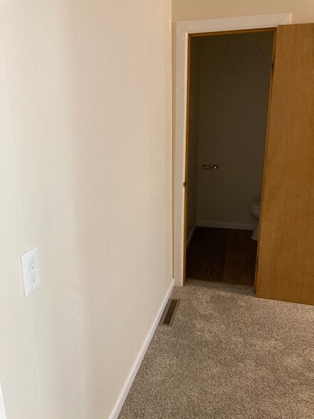 Primary Bedroom - Upstairs 3 - 412 W 20th St