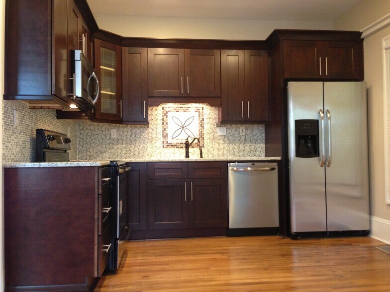 Building Photo - 771 Elbert St SW