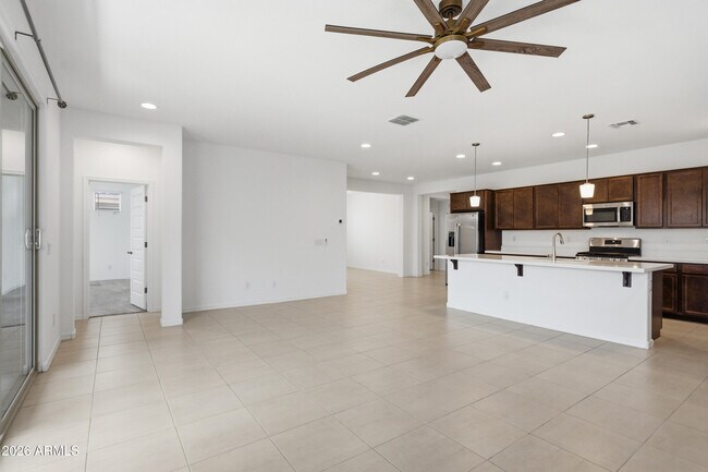 Building Photo - 3810 N 101st Dr