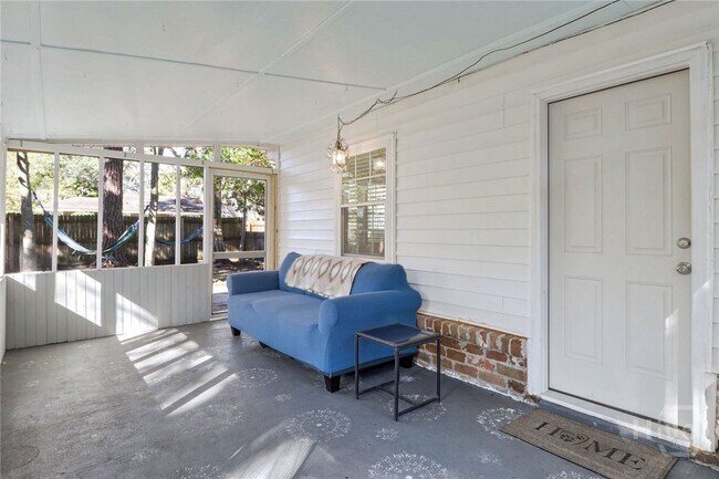 Building Photo - 5209 Habersham St