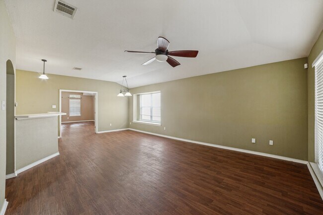 Building Photo - 9647 Wolf Point
