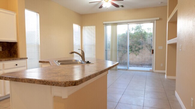 Building Photo - 9205 Guggenheim Ct