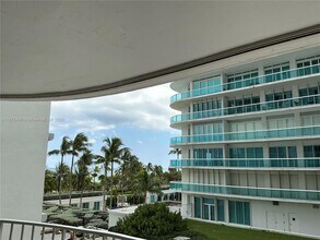 Building Photo - 10155 Collins Ave