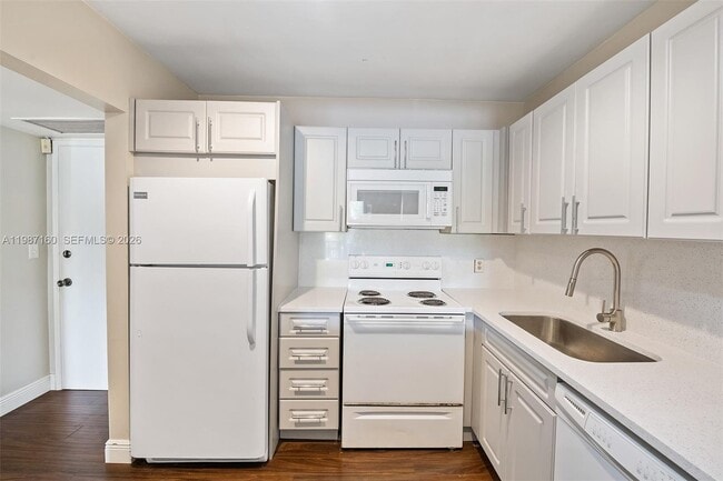 Building Photo - 101 E McNab Rd