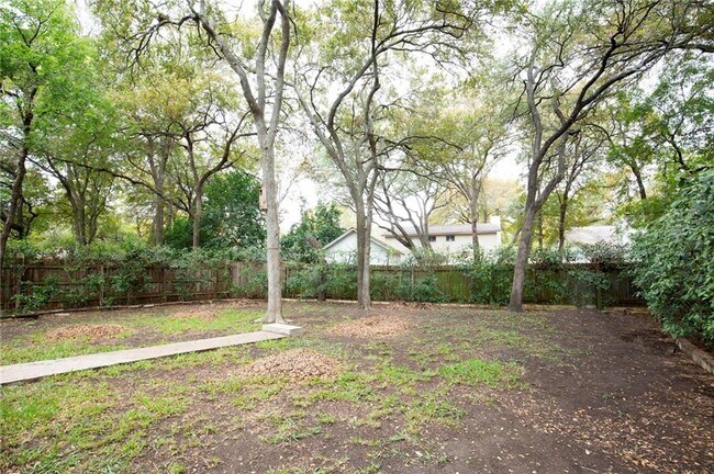 Building Photo - 9708 Moorberry St