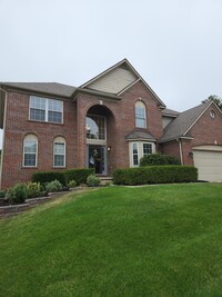 Building Photo - 2270 Hickory Point Dr