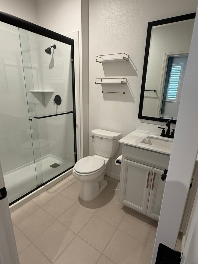 Building Photo - 1580 Blue Moon Ln