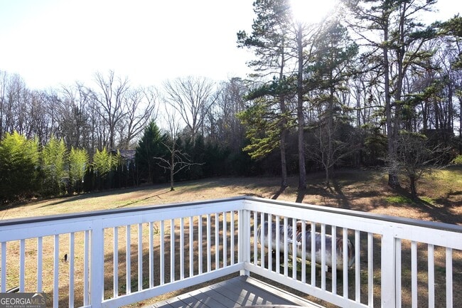 Building Photo - 1333 Holliday Dr