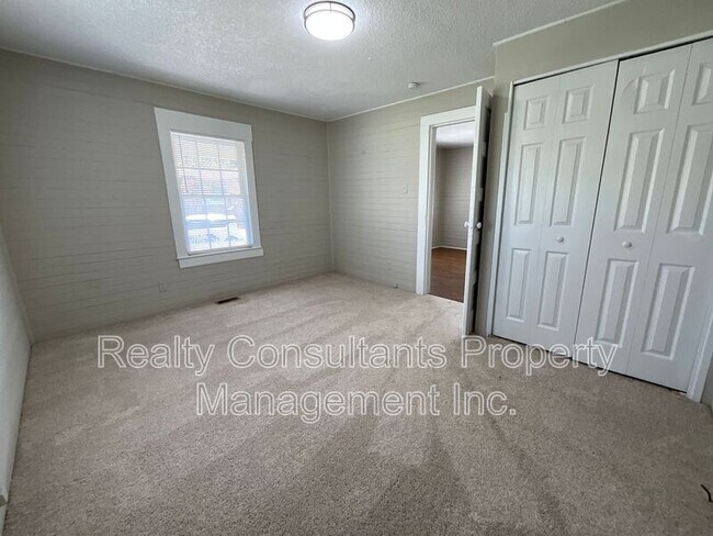 Building Photo - 3115 Utah Pl
