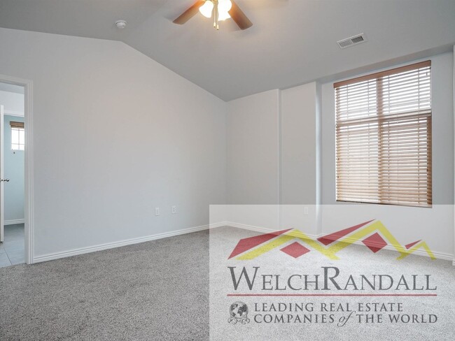Building Photo - Mountain Green Townhome