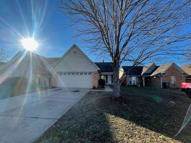 Building Photo - Ross Point Farms