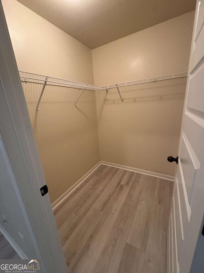 Building Photo - 852 Nevis Way