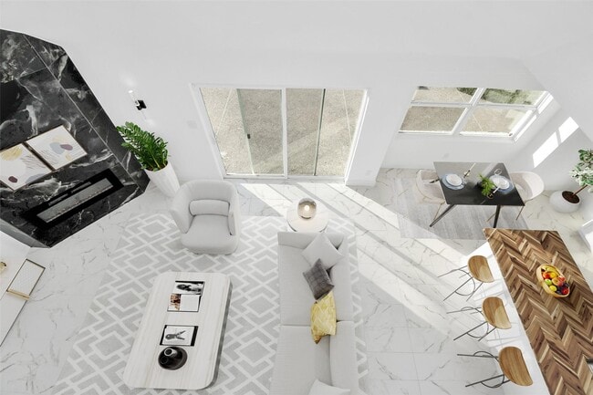 Primary Photo - 6035 Cartagena St