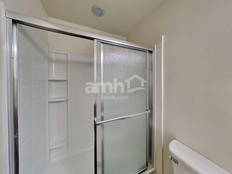 Building Photo - 18510 94th Ave E