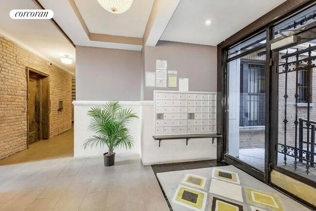 Building Photo - 48 W 138th St