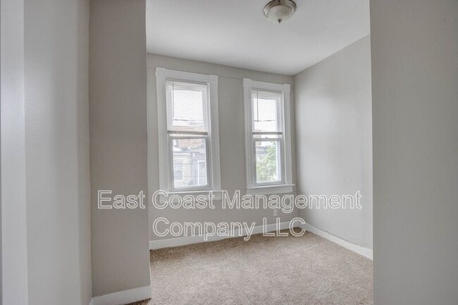 Building Photo - 237 N Luzerne Ave