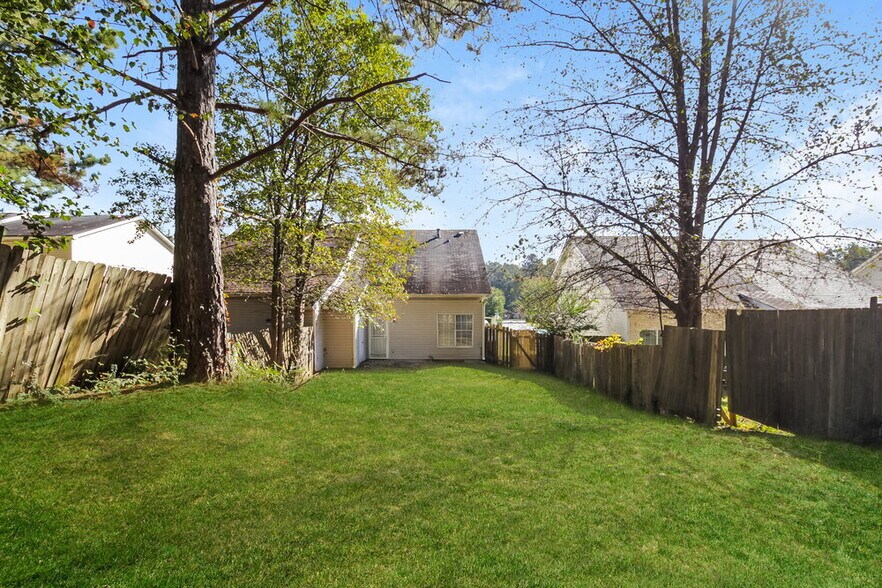 Building Photo - 3517 Ten Oaks Cir