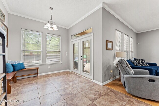Building Photo - 14612 Zachary Dr